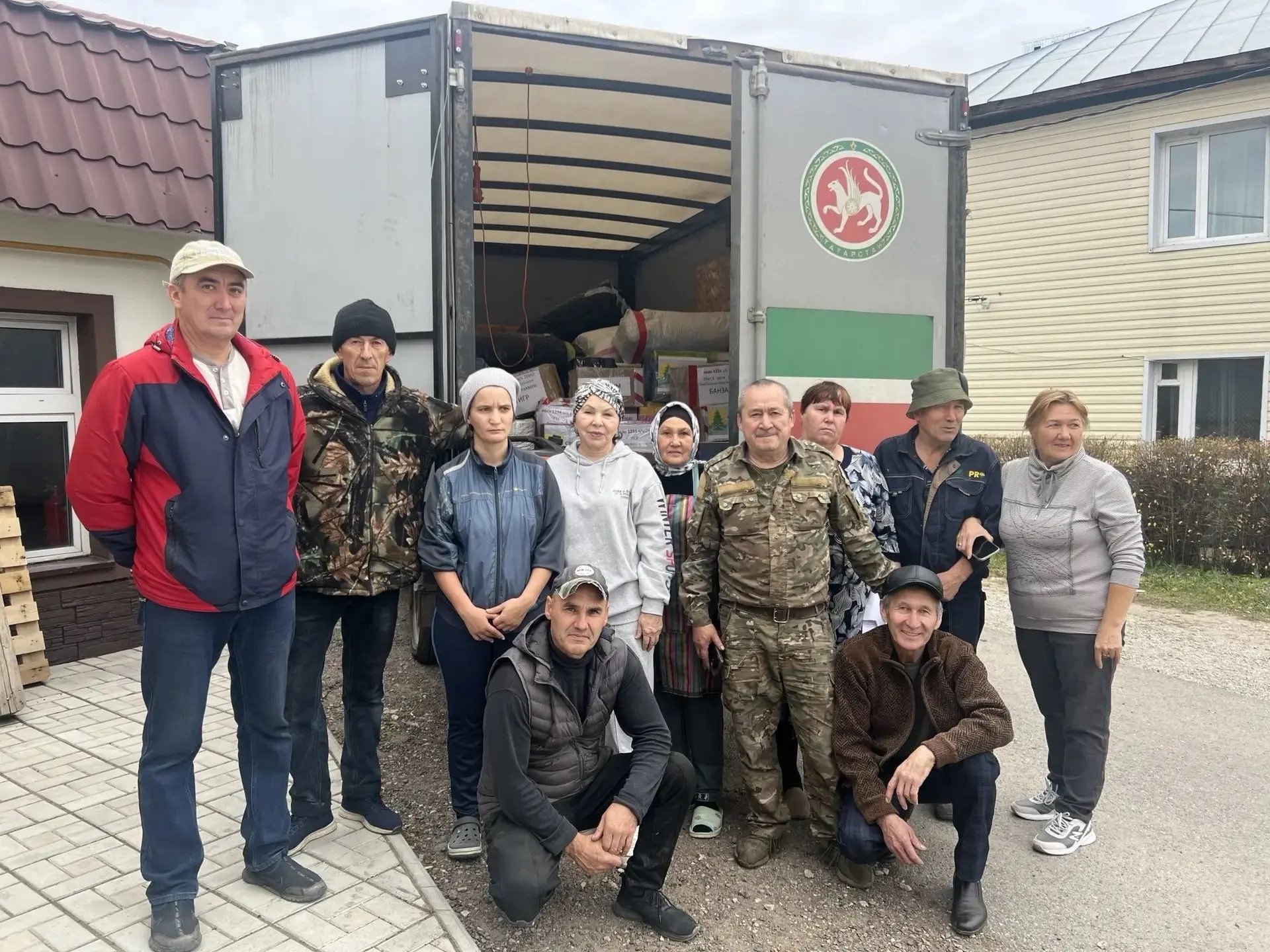 Сабада СВОга гуманитар ярдәм күрсәтү штабында солдатларга чираттагы йөк озатыла