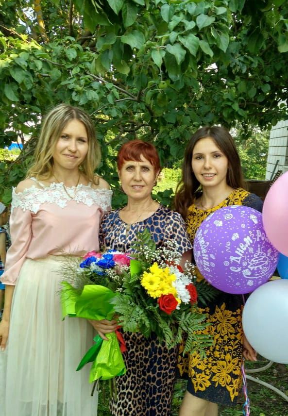 Байлар Сабасында яшәүче Гөлия Гыйлмулла кызы Әхмәдетдиновага 55 яшь тула