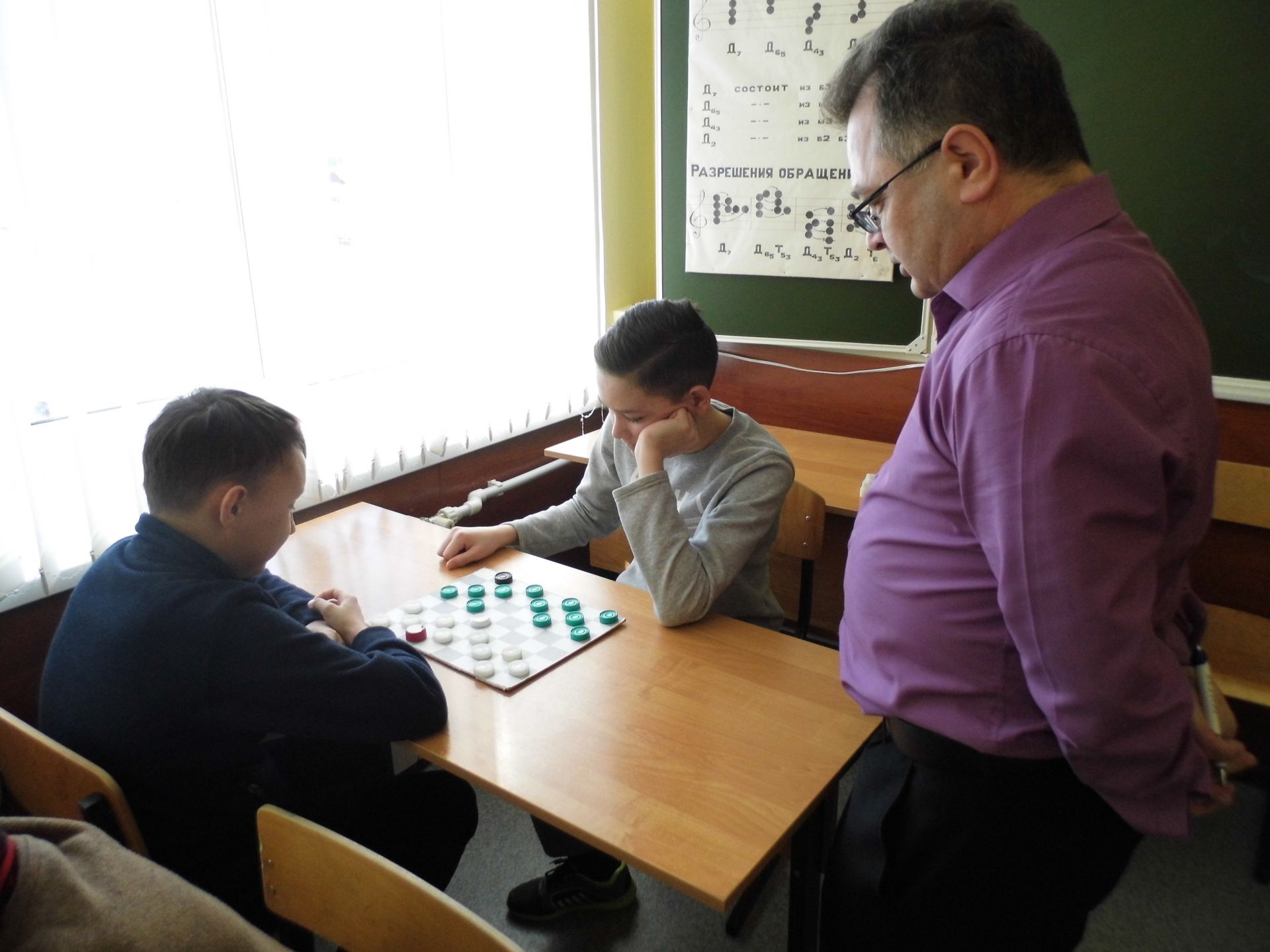 Саба балалар сәнгать мәктәбендә шахмат-шашка ярышы үтте
