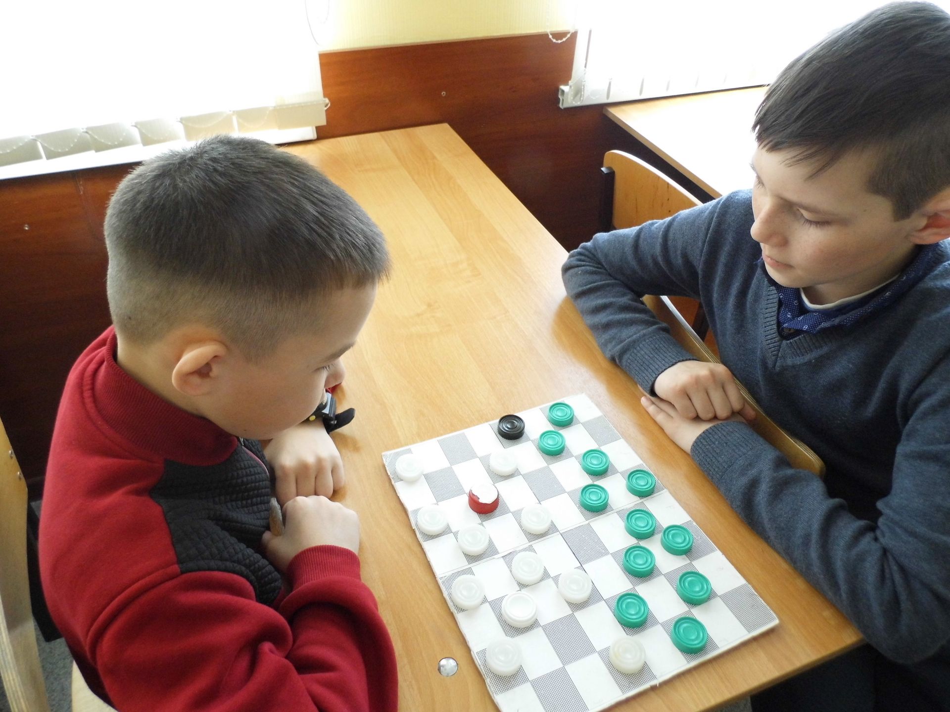 Саба балалар сәнгать мәктәбендә шахмат-шашка ярышы үтте