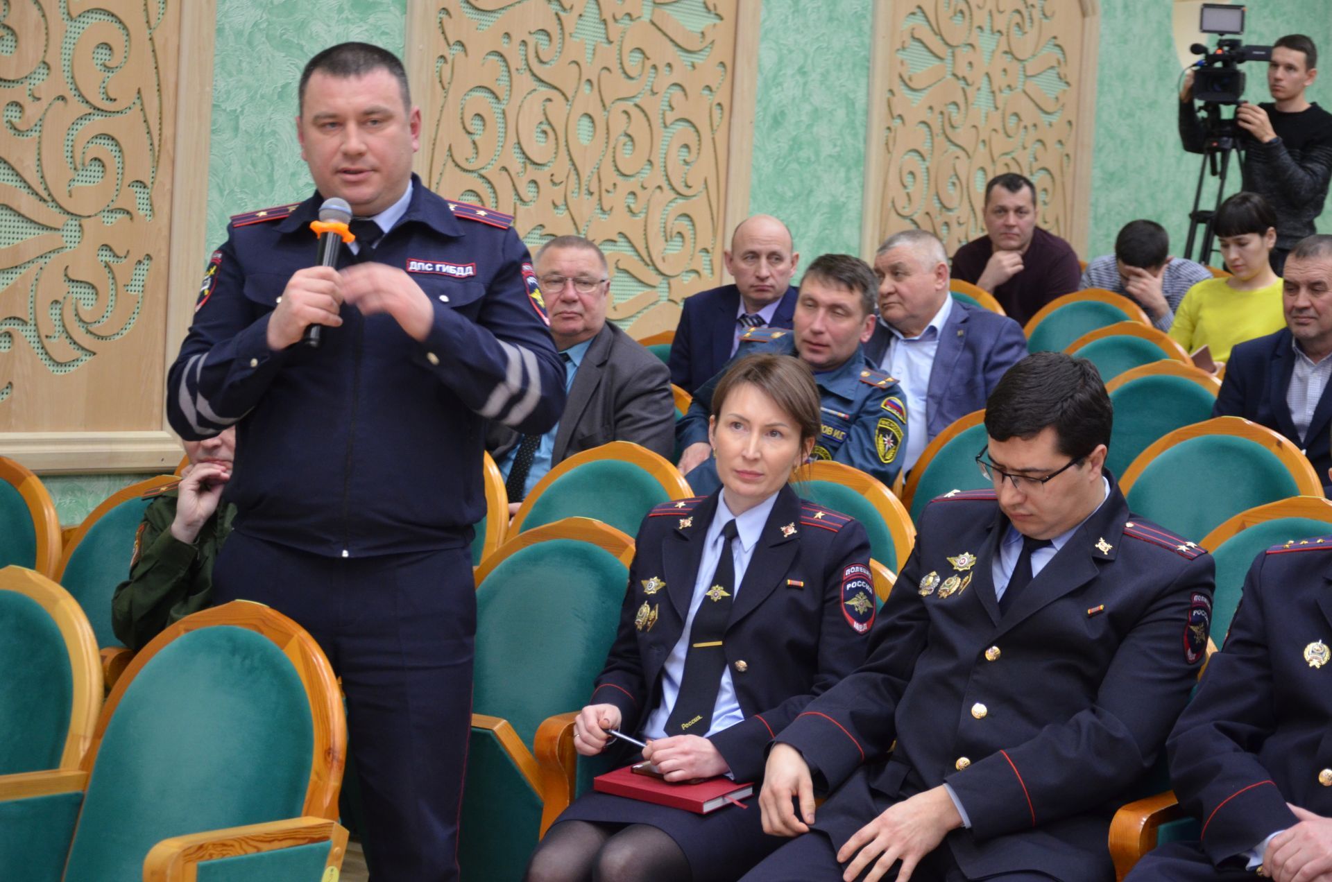 Развлекательный центр будет, будет ли молодежь ходить?