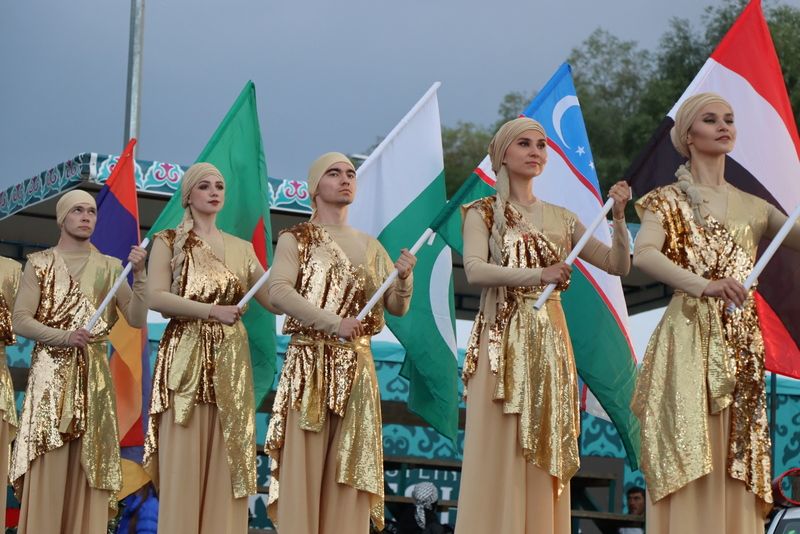 Миңгәрдә билбау  көрәше буенча дөнья чемпионатында  автомобиль Радик  Сәлаховка  бирелде