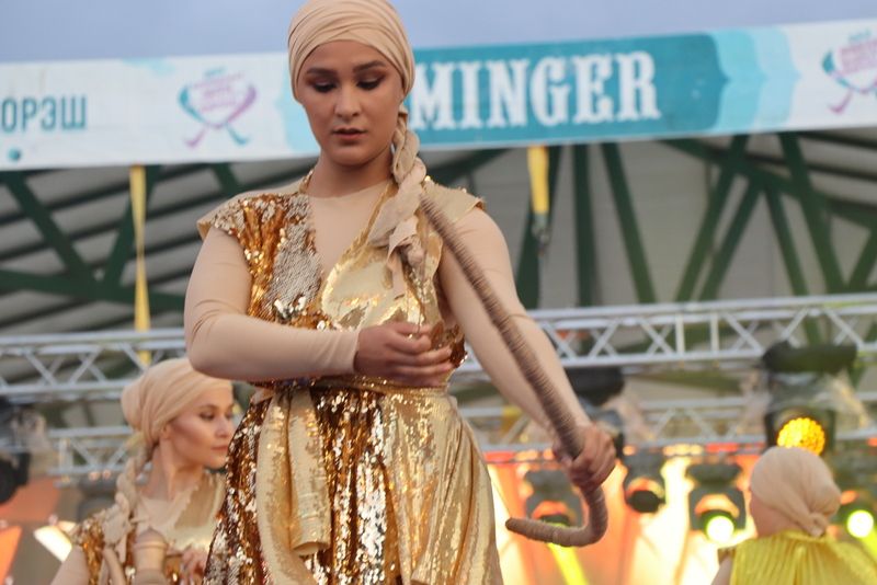 Миңгәрдә билбау  көрәше буенча дөнья чемпионатында  автомобиль Радик  Сәлаховка  бирелде