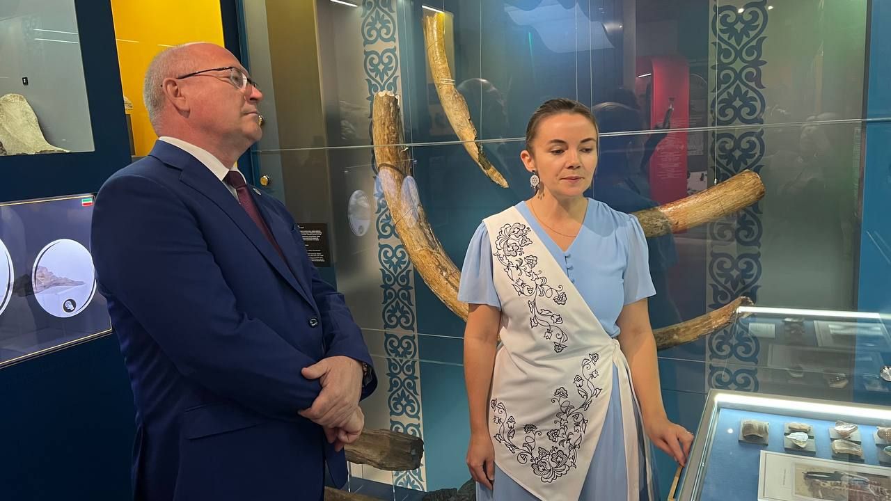 Сабага  «Бөтендөнья татар конгрессы»ның Башкарма комитет рәисе урынбасары Ирек Шәрипов килде