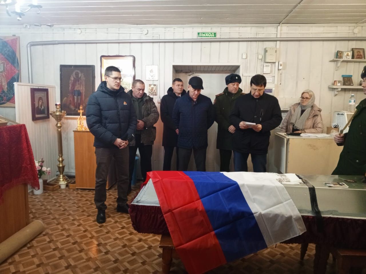 Бүген махсус хәрби операциядә вафат булган тагын бер райондашыбыз Александр Марков белән хушлаштылар
