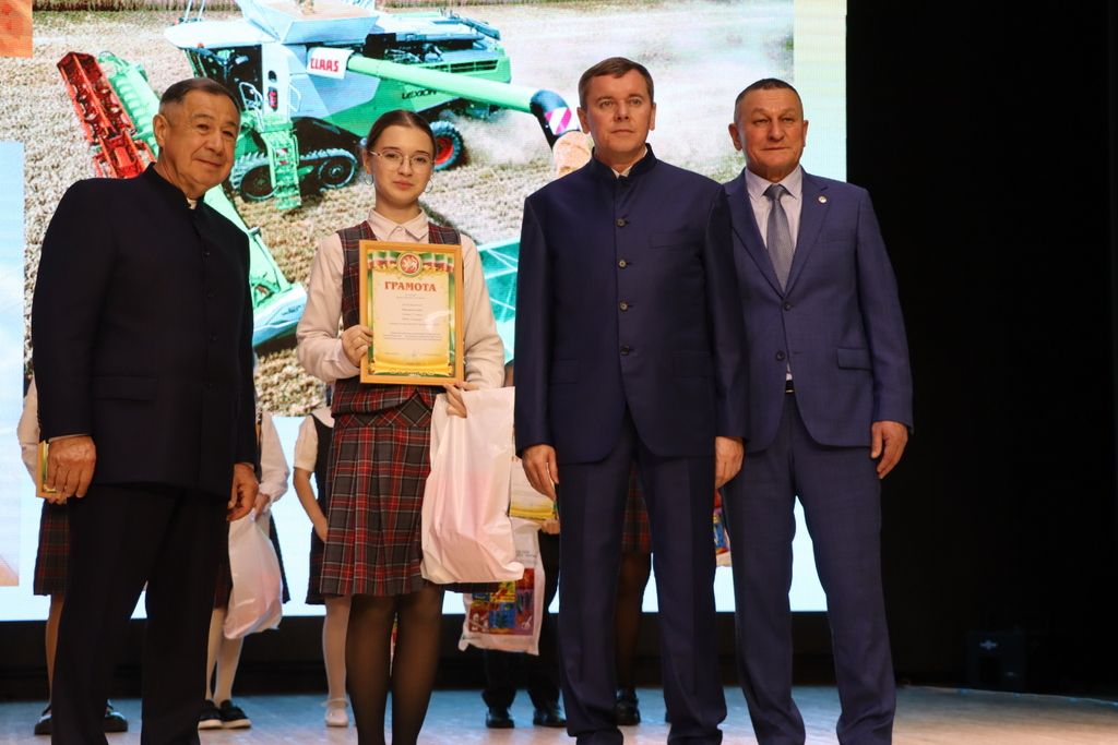 Иген иккәнне һәркем хөрмәт иткән