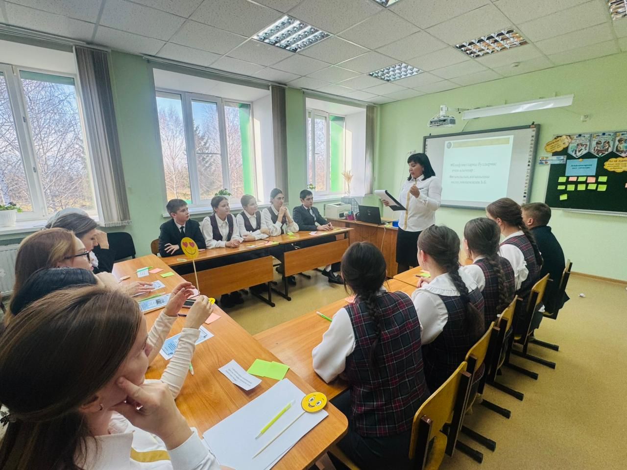 Олы Кибәче урта мәктәбе базасында  тәрбия эше буенча директор урынбасарлары һәм директор киңәшчеләре  очрашты