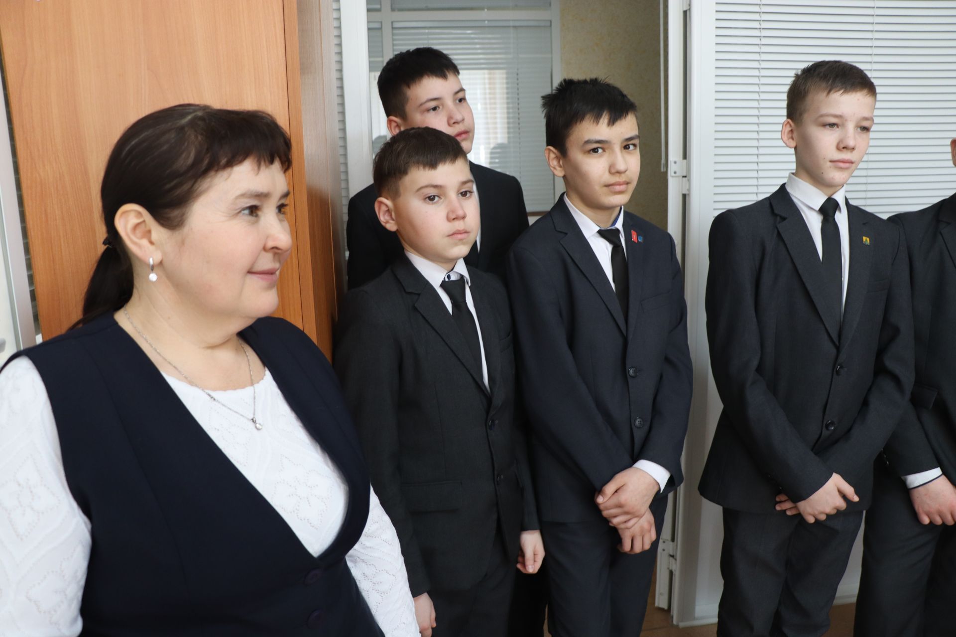 Редакциябездә кунакта Олы Кибәче урта мәктәбе укучылары булды