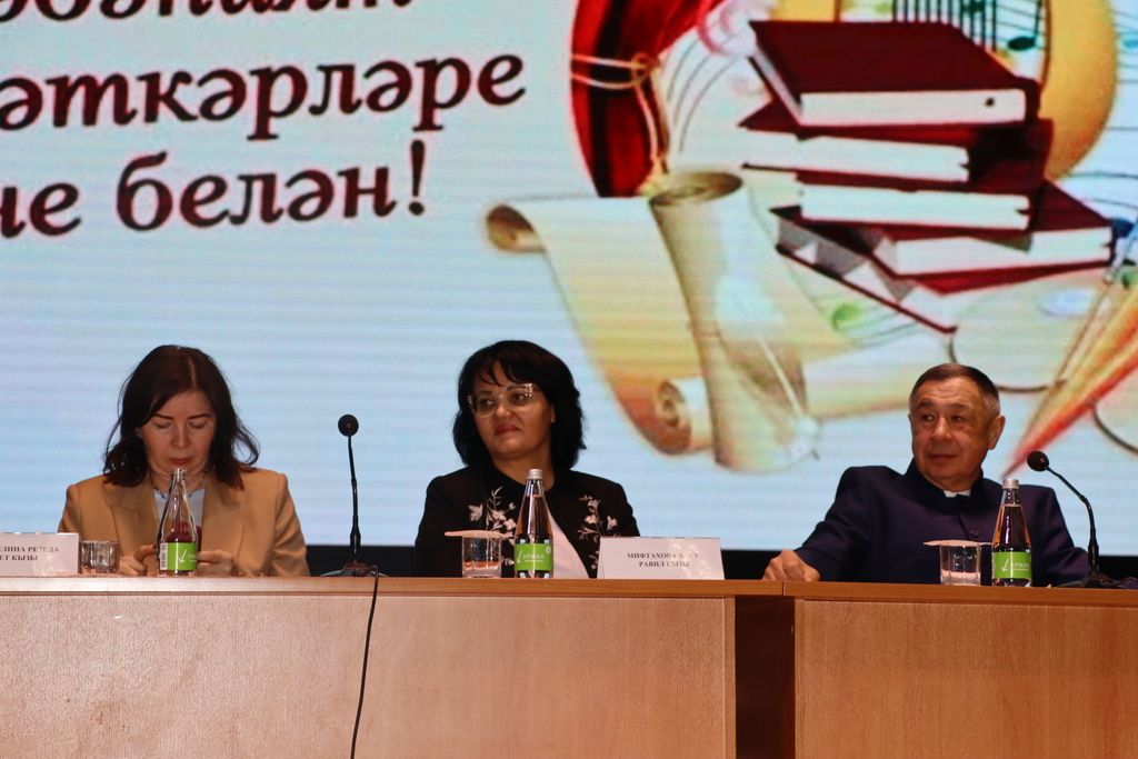 Илһамнары һәм эчкерсезлеге белән тормышыбызны онытылмаслык тәэсирләр бүләк итүчеләр