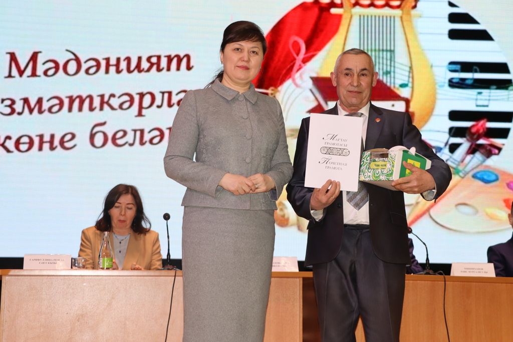 Илһамнары һәм эчкерсезлеге белән тормышыбызны онытылмаслык тәэсирләр бүләк итүчеләр