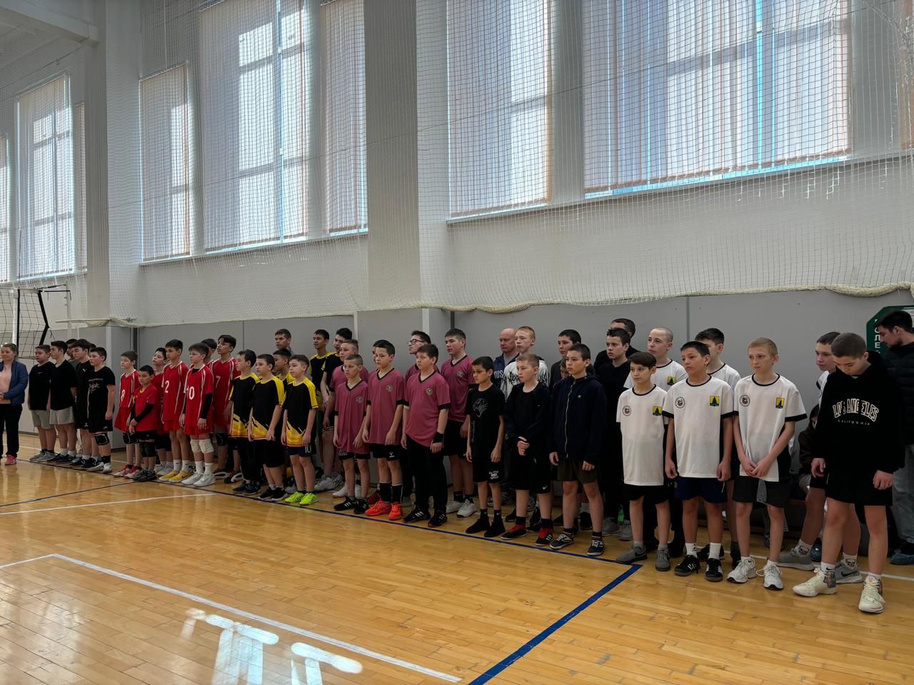 Үсмерләр арасында узган волейбол турнирында шәмәрдәнлеләргә тиңнәр булмады
