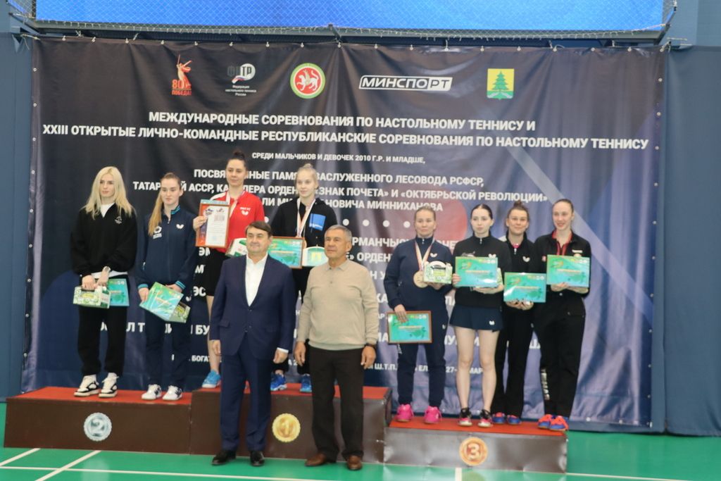 Шәмәрдәндә теннис үзәге ачтылар, Сабада халыкара  ярышлар призерлары  ачыкланды