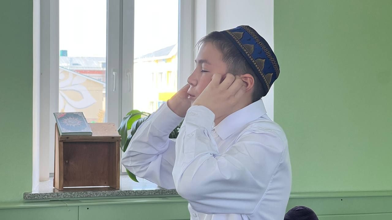 Сабада балалар өчен Азан әйтү һәм вәгазь сөйләү бәйгесендә 40лап бала катнашты