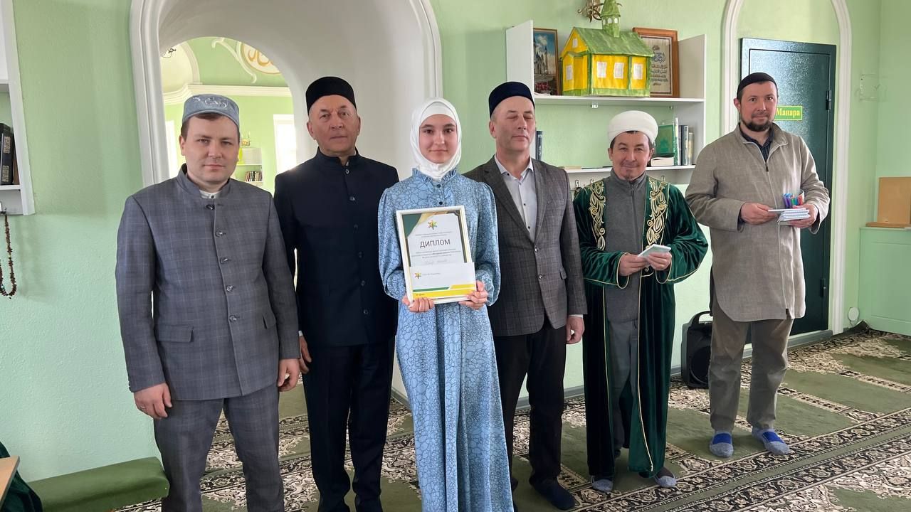Сабада балалар өчен Азан әйтү һәм вәгазь сөйләү бәйгесендә 40лап бала катнашты