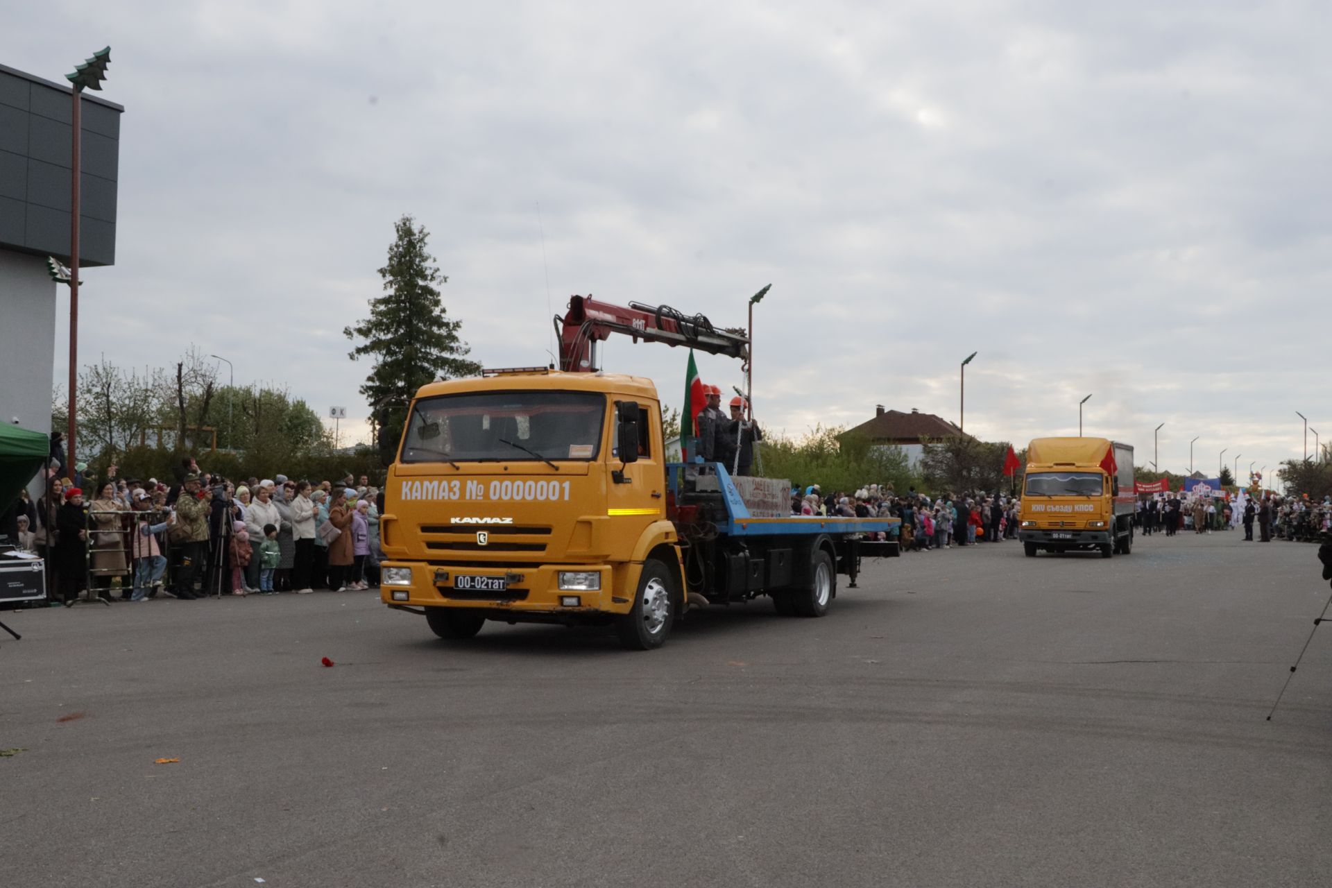 Бүген Сабада Җиңү бәйрәме узды (фоторепортаж)
