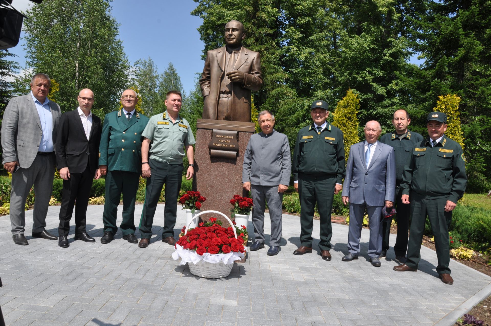 «Нургали оныклары»на тиңнәр юк