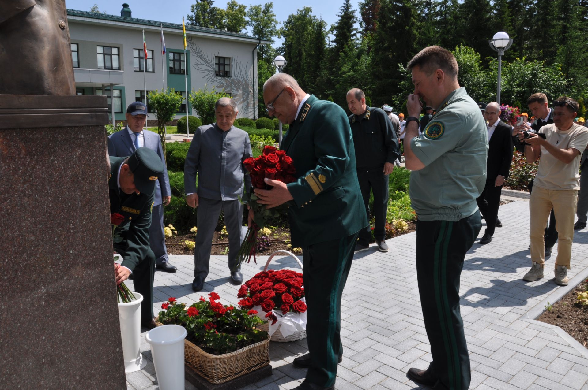 «Нургали оныклары»на тиңнәр юк