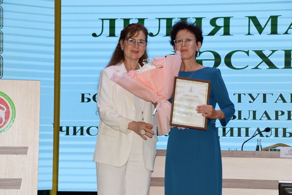 Сабада туган телләрне саклау һәм үстерү турында  сөйләштеләр