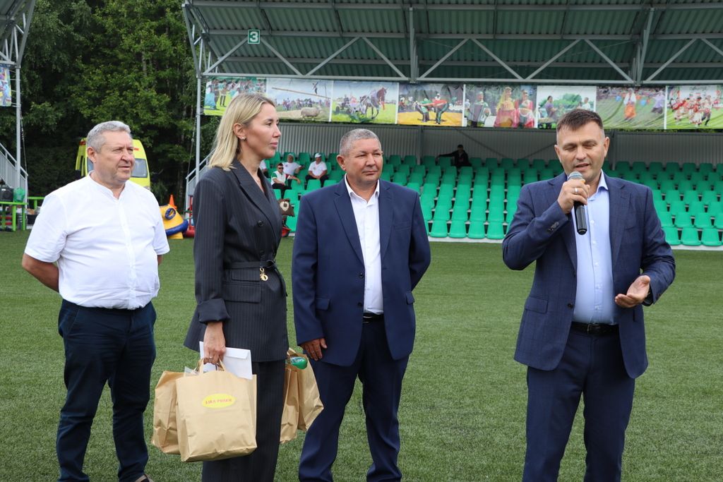 Эштә батырлар, ялда  ялкыннар