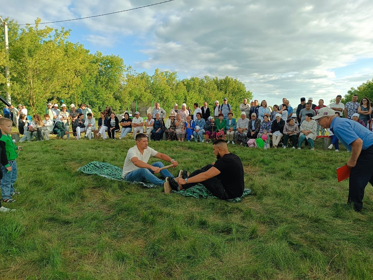 Сабай авылында авылдашлар очрашуы узды