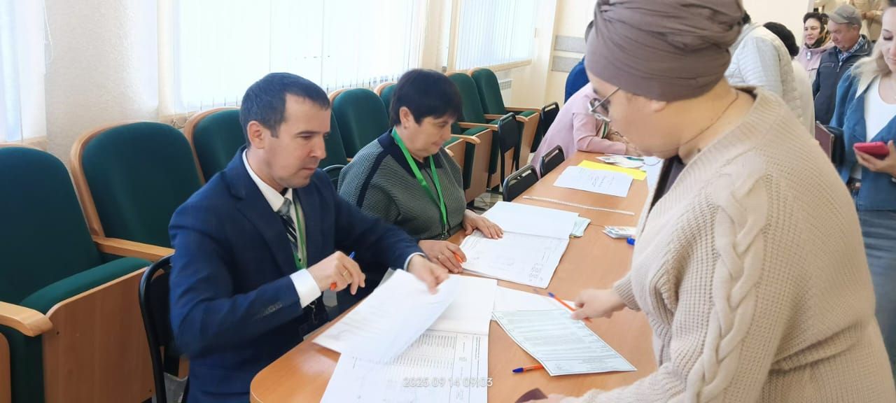Сабаның 2482 номерлы сайлау участогында тавыш бирү оешкан төстә дәвам итә