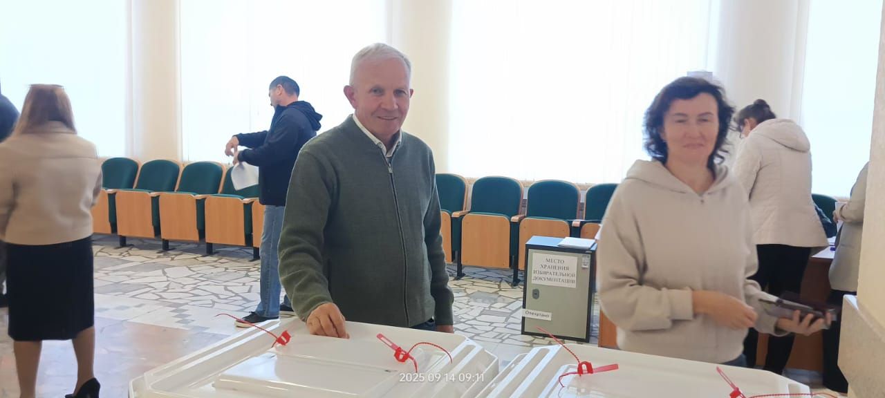 Сабаның 2482 номерлы сайлау участогында тавыш бирү оешкан төстә дәвам итә