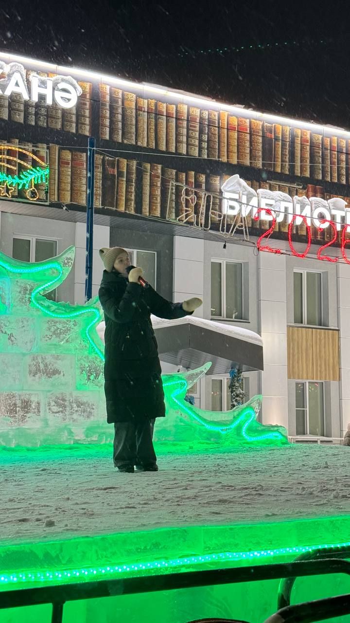 Сабада Төп чыршы янындагы мәйданны бүген салым инспекциясе хезмәткәрләре «кыздырды»
