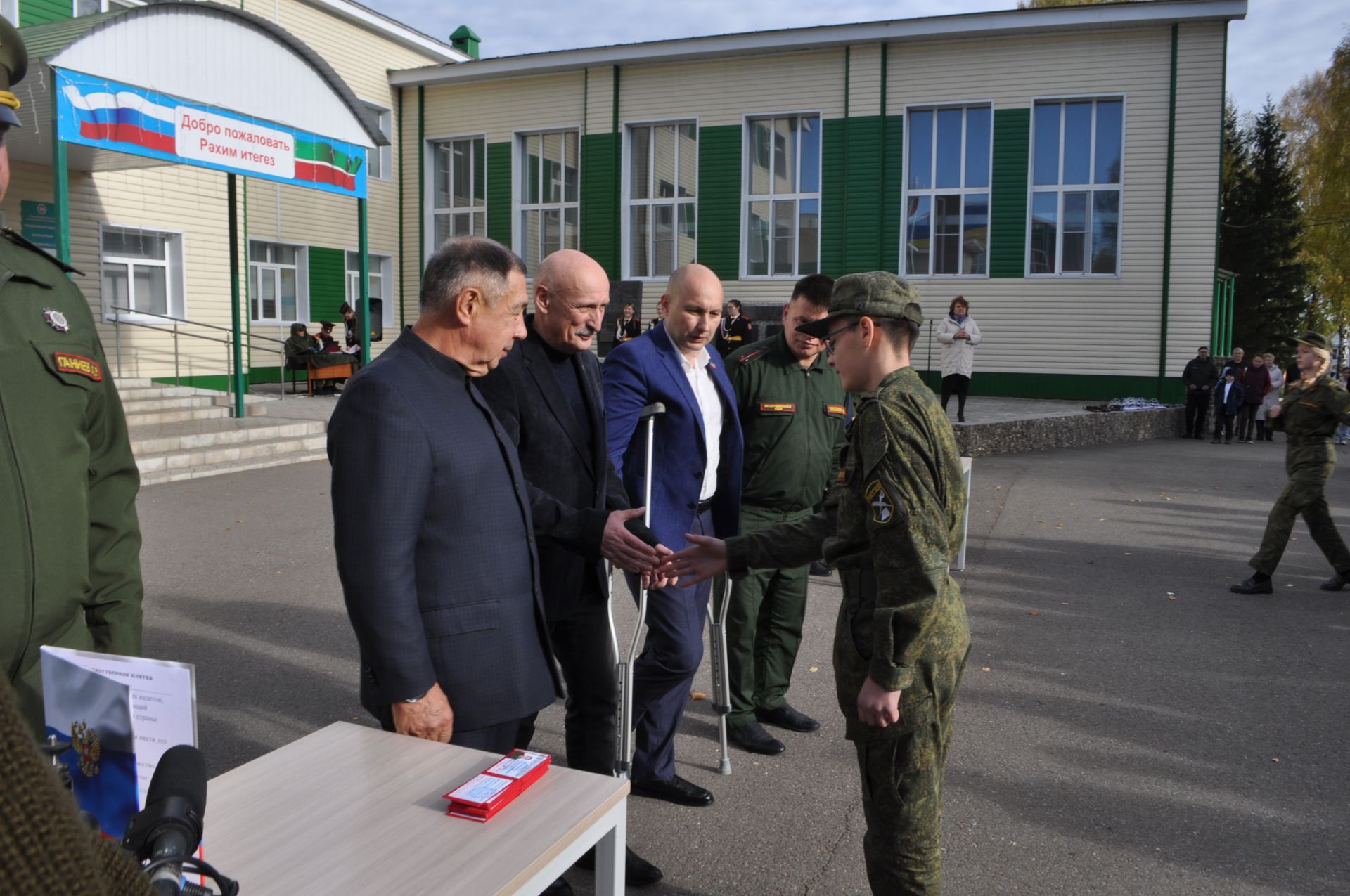 Иске Икшермә кадет-интернат мәктәбендә 48 укучы тантаналы ант бирде