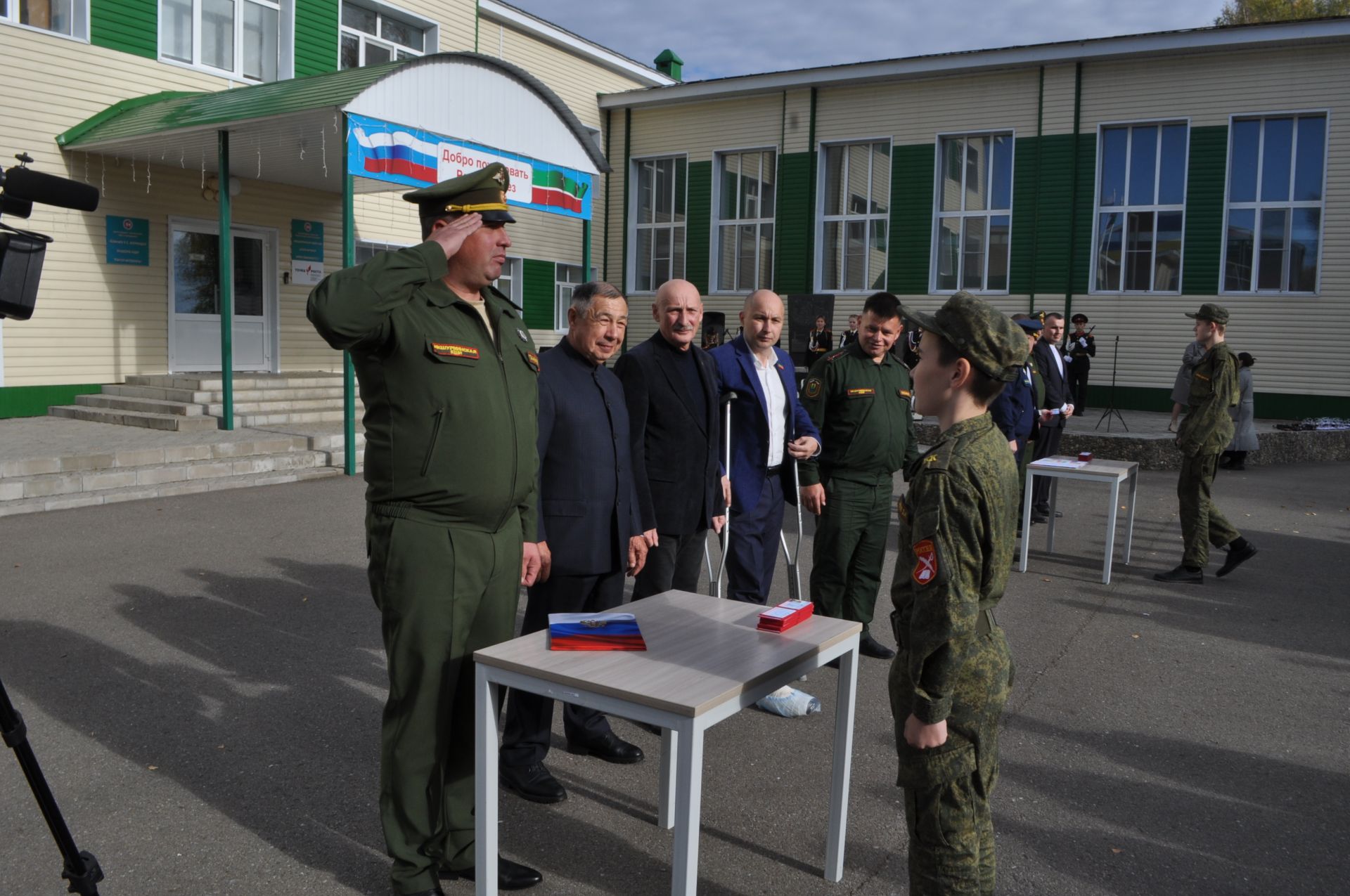 Иске Икшермә кадет-интернат мәктәбендә 48 укучы тантаналы ант бирде