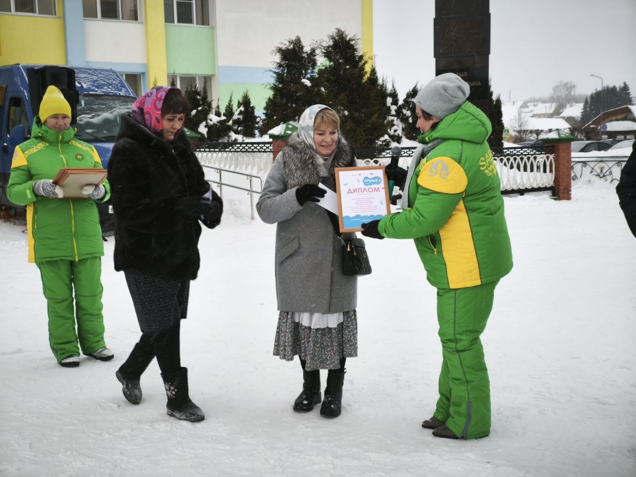 Сабада «Күрше» республика проектының кышкы «Хәзинә» фестивале кысаларында «Зур түгәрәк уен»ы узды
