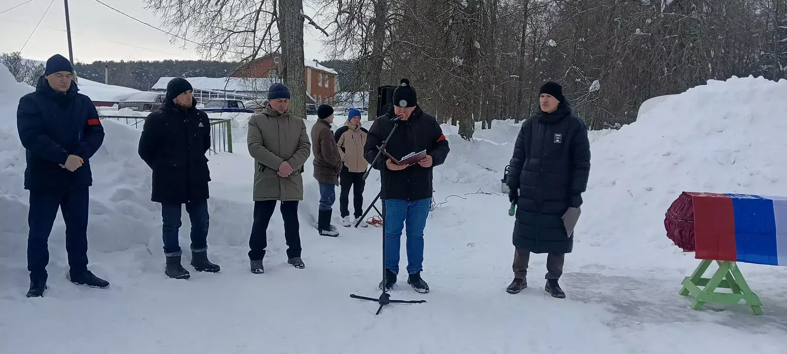 Бүген Шәмәрдән халкы тагын бер батыр солдатны соңгы юлга озатты