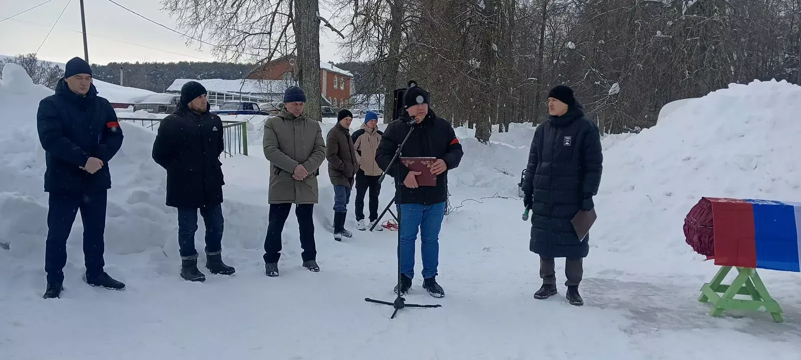 Бүген Шәмәрдән халкы тагын бер батыр солдатны соңгы юлга озатты