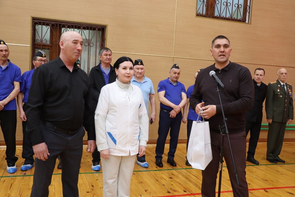Диңгезчеләр оештырган  чара  Ватанга көчле  яшьләр тәрбияләп  үстерә