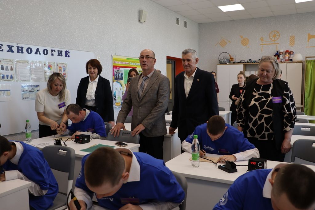 Төп бүләк –  һөнәрләр дөньясының бер өлеше булу мөмкинлеге.
