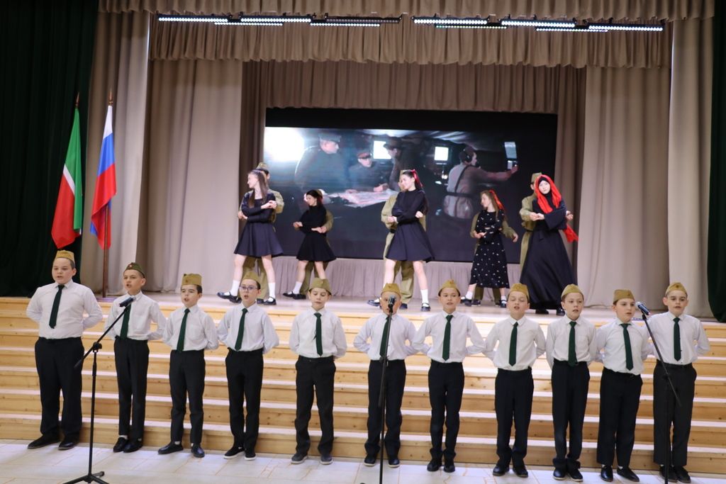 Саба  урта  мәктәбендә 150дән  артык кеше Җиңү диктанты  язды