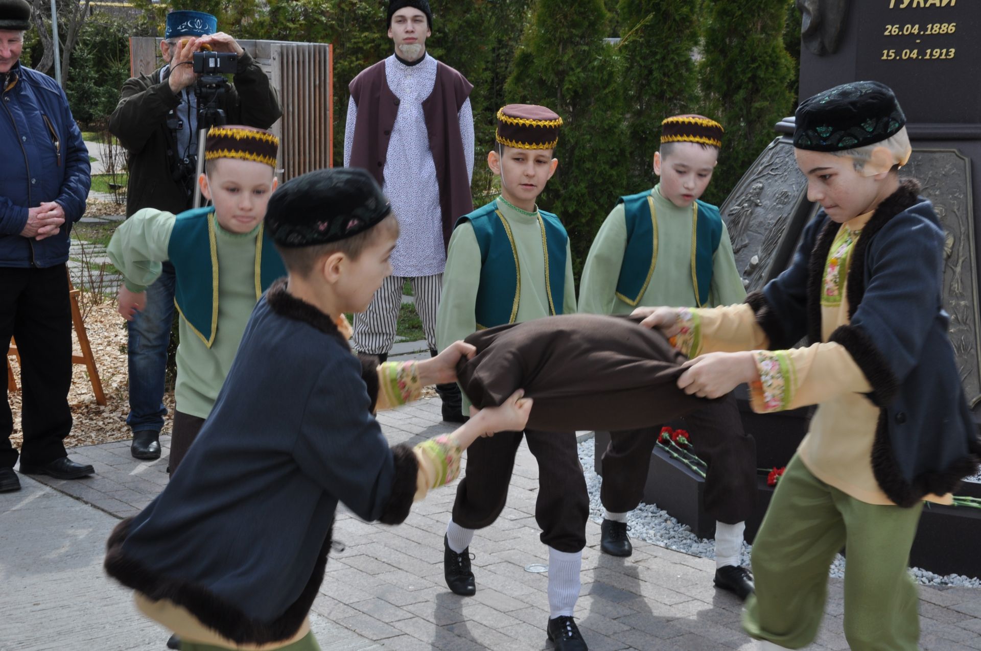 Тукай рухы кайтты Сабага
