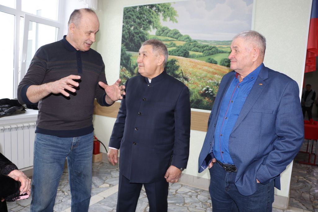 Шахматта һәр йөреш, һәр позиция — сайлау һәм җаваплылык, ә партияләр  акыллар һәм характерлар көрәше