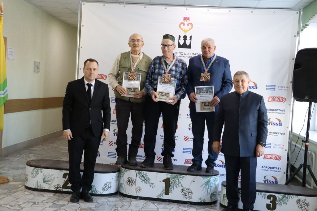 Шахматта һәр йөреш, һәр позиция — сайлау һәм җаваплылык, ә партияләр  акыллар һәм характерлар көрәше