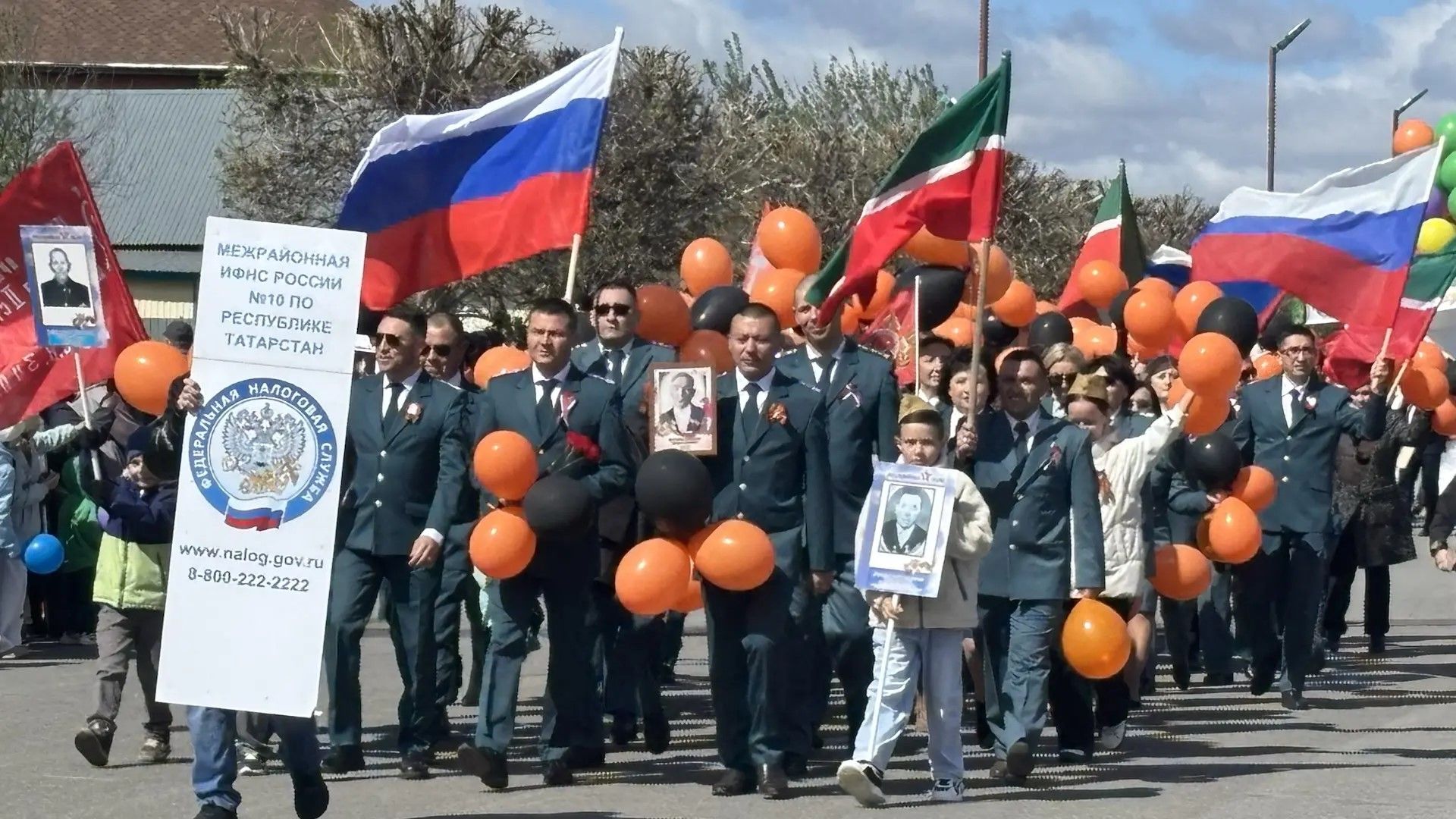 Бөек Җиңүнең 81 еллыгы тантанасыннан фоторепортаж