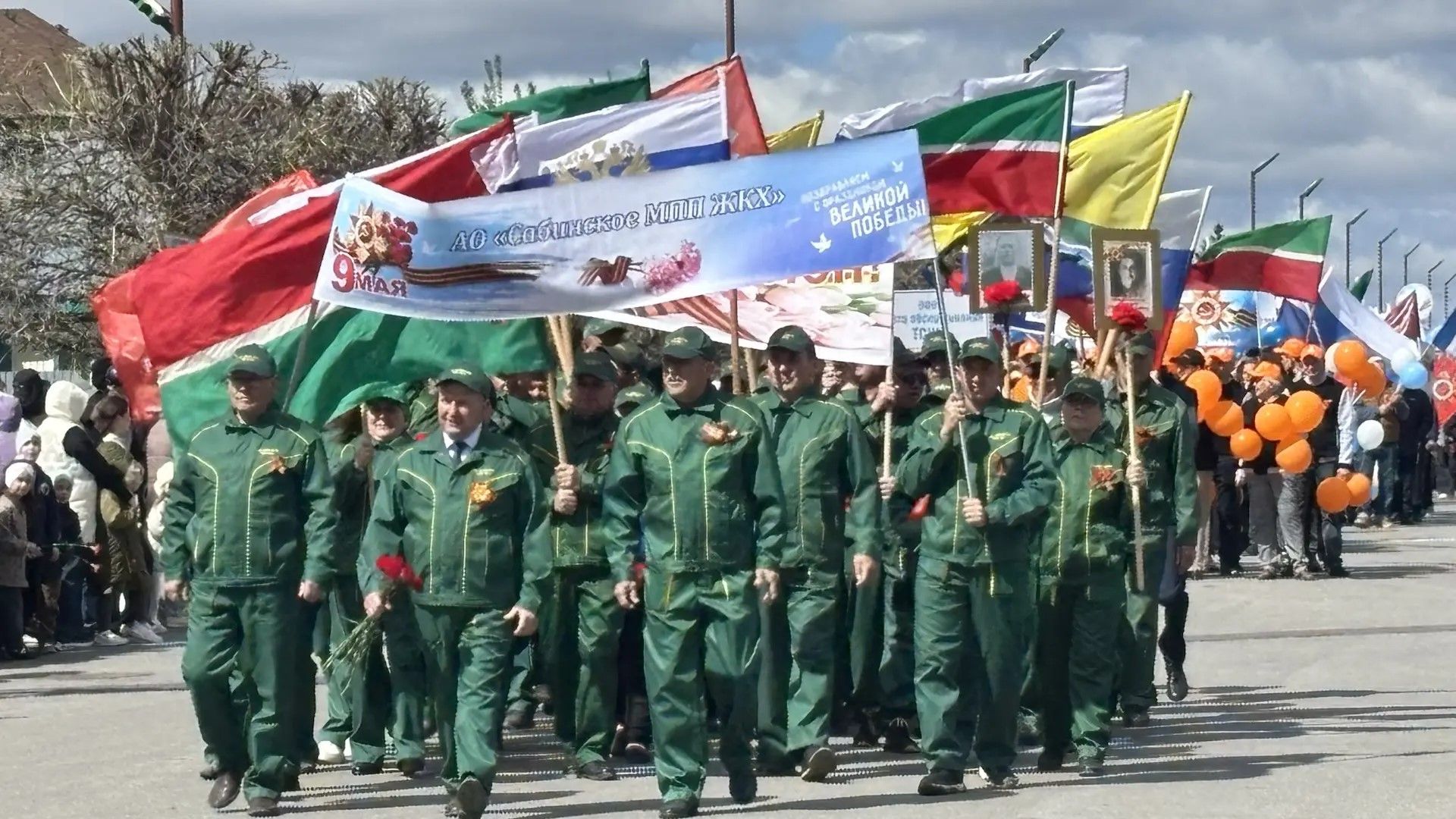 Бөек Җиңүнең 81 еллыгы тантанасыннан фоторепортаж