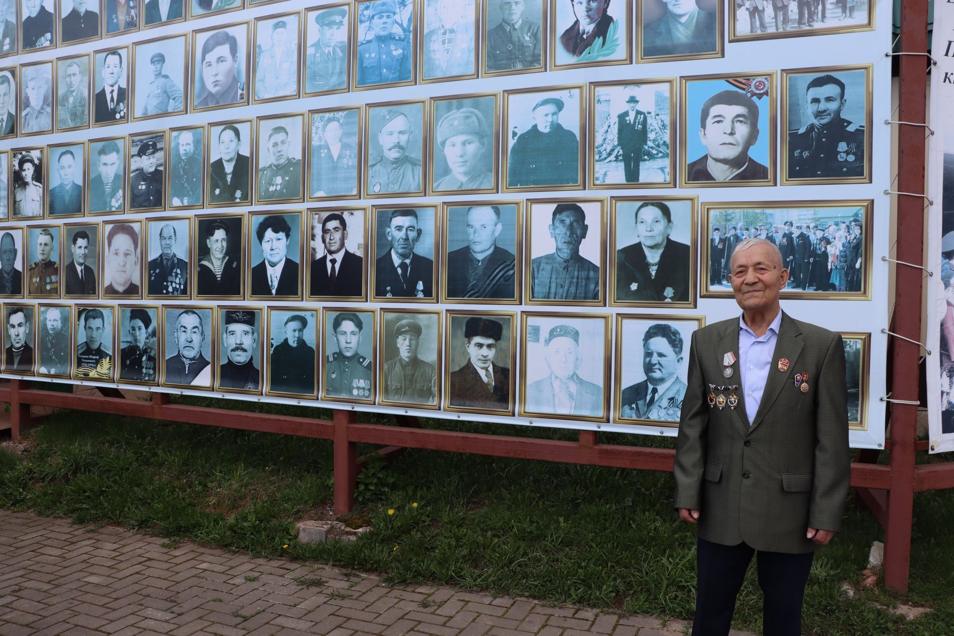 Җиңү килде җирне нурга күмеп...