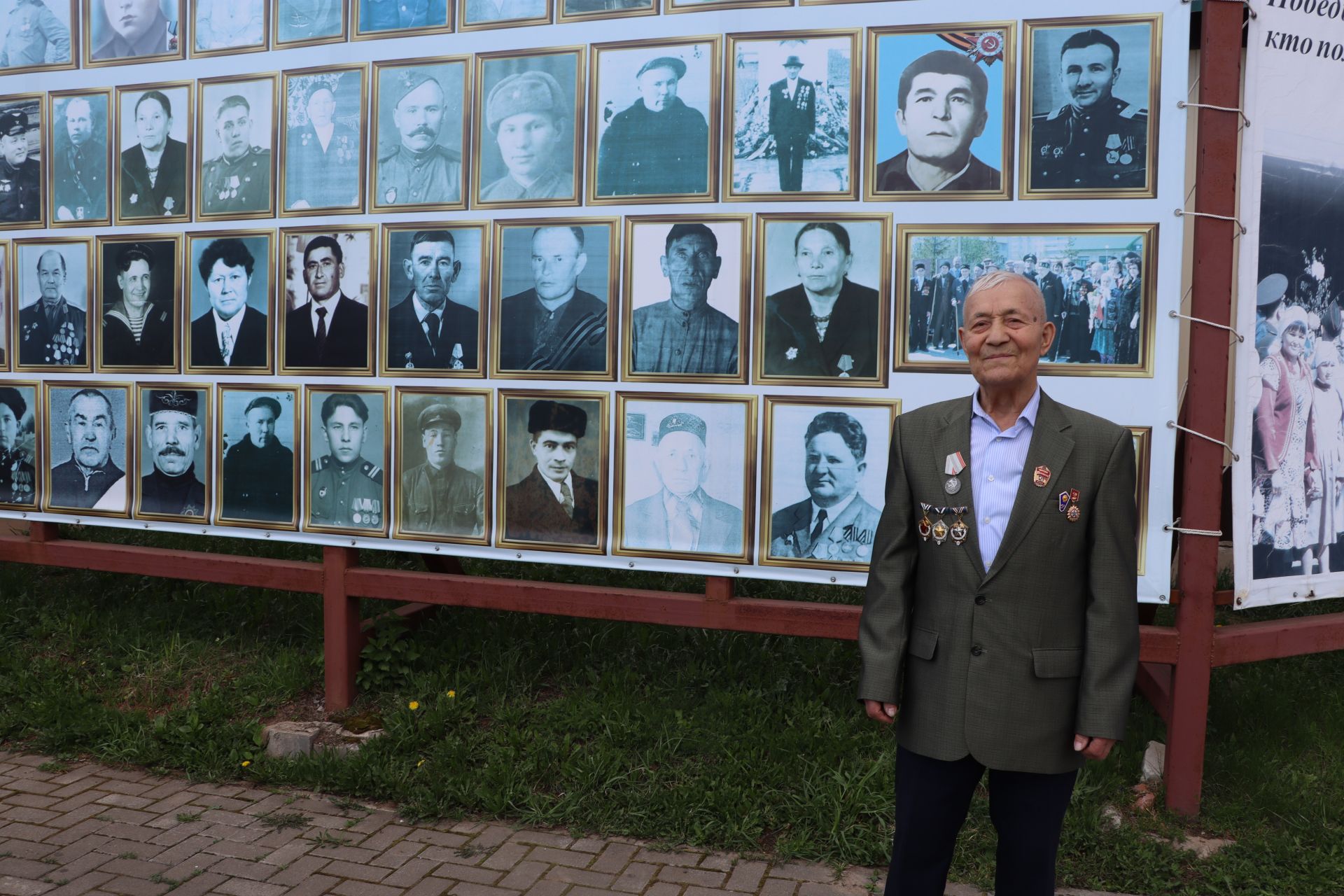 Җиңү килде җирне нурга күмеп...