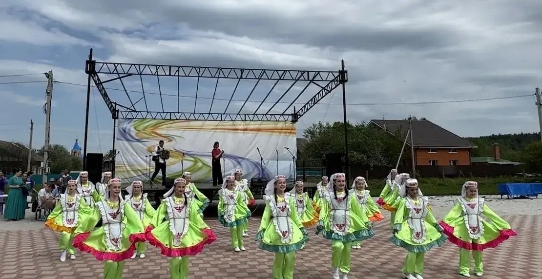 Сабалылар Киров өлкәсендә үткән  «Тугәрәк уен» V төбәкара татар фольклоры фестиваль-конкурсының Гала концертында катнашты