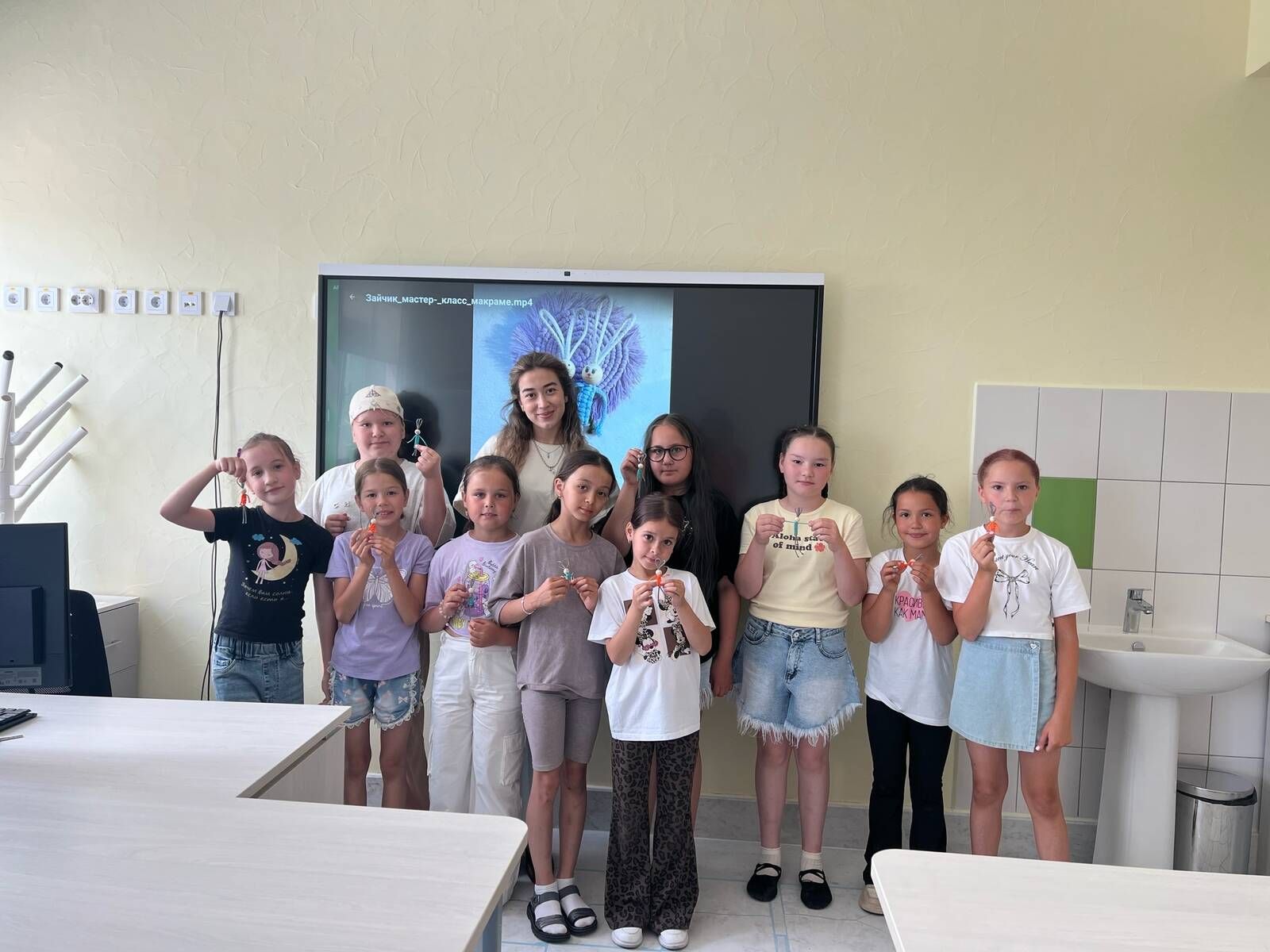 «Оста» балалар иҗаты үзәгендә файдалы һәм иҗатлы җәй!