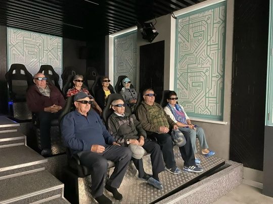 Мәктәпне тәмамлауга 50 ел: Икшермә урта мәктәбенең чыгарылыш сыйныфы Саба музеенда очрашты