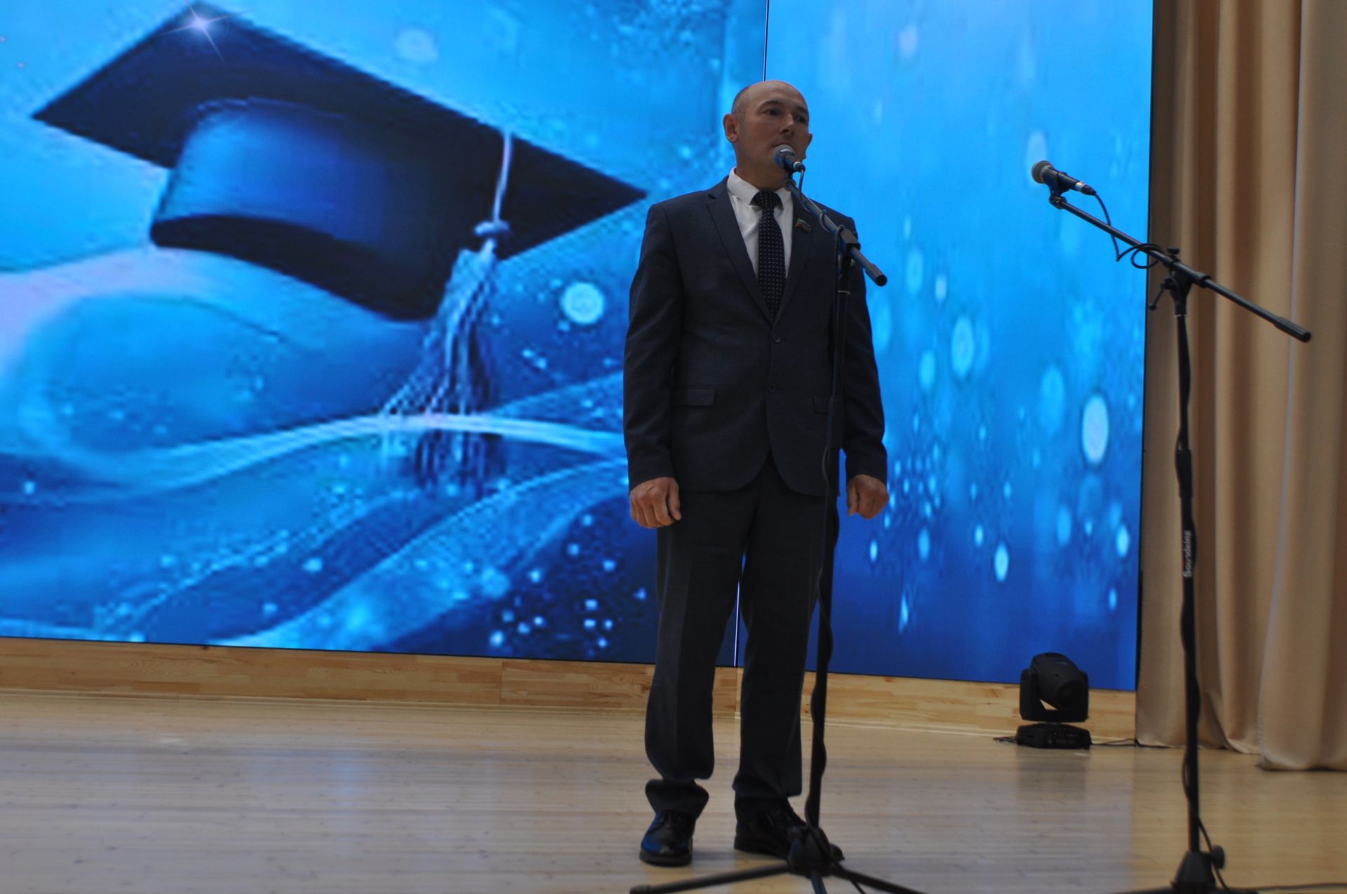 Районкүләм чыгарылыш кичәсе - 2026 /фотомизгелләр
