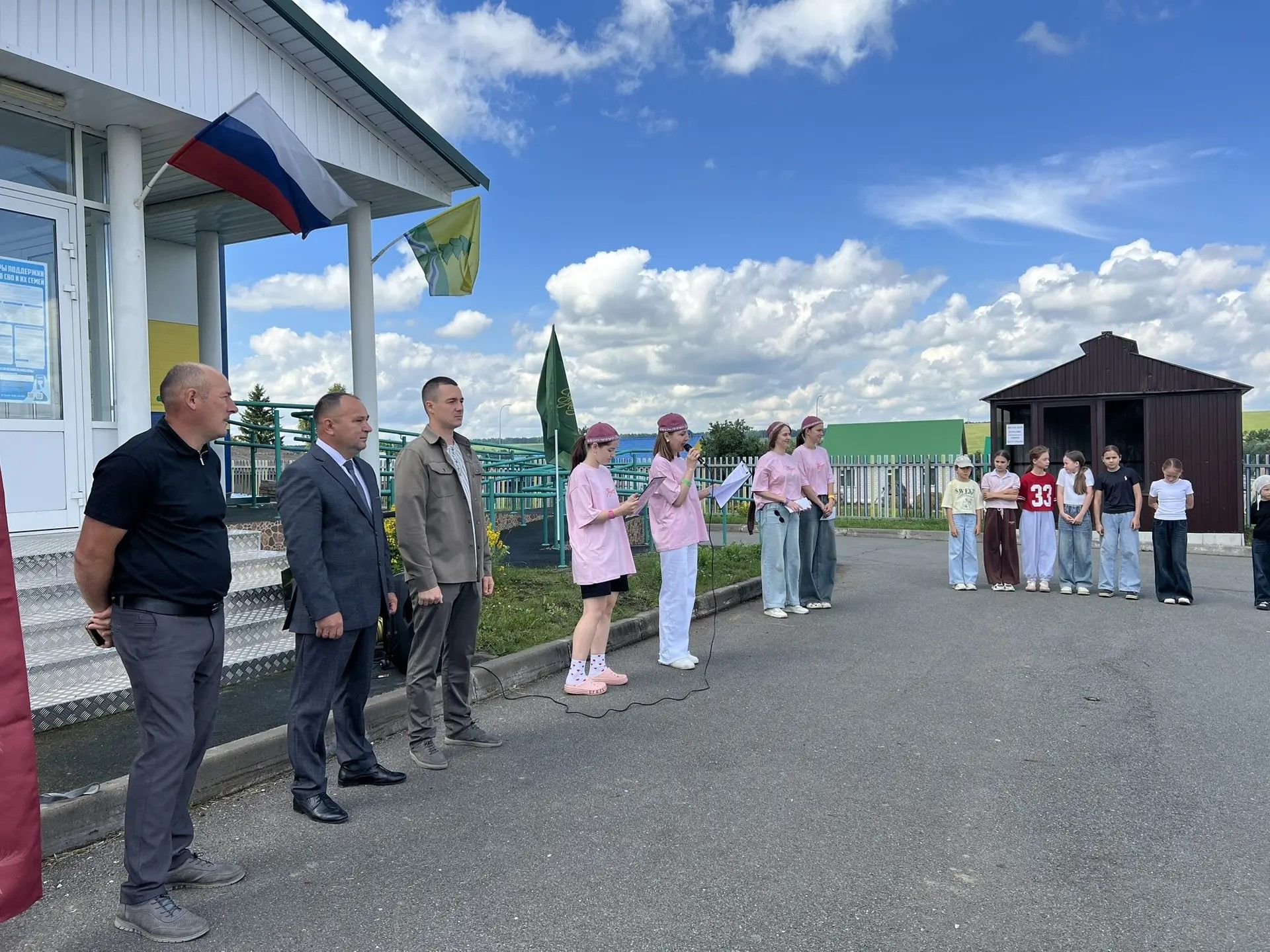 Районыбызда «Ура, авылга!» проекты старт алды (фоторепортаж)