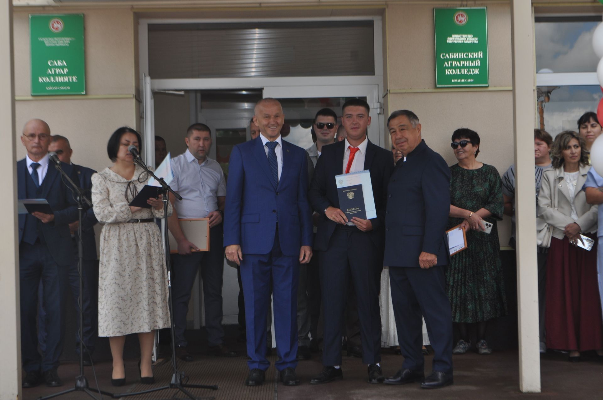 Саба аграр көллиятендә чыгарылыш кичәсе узды (фоторепортаж)