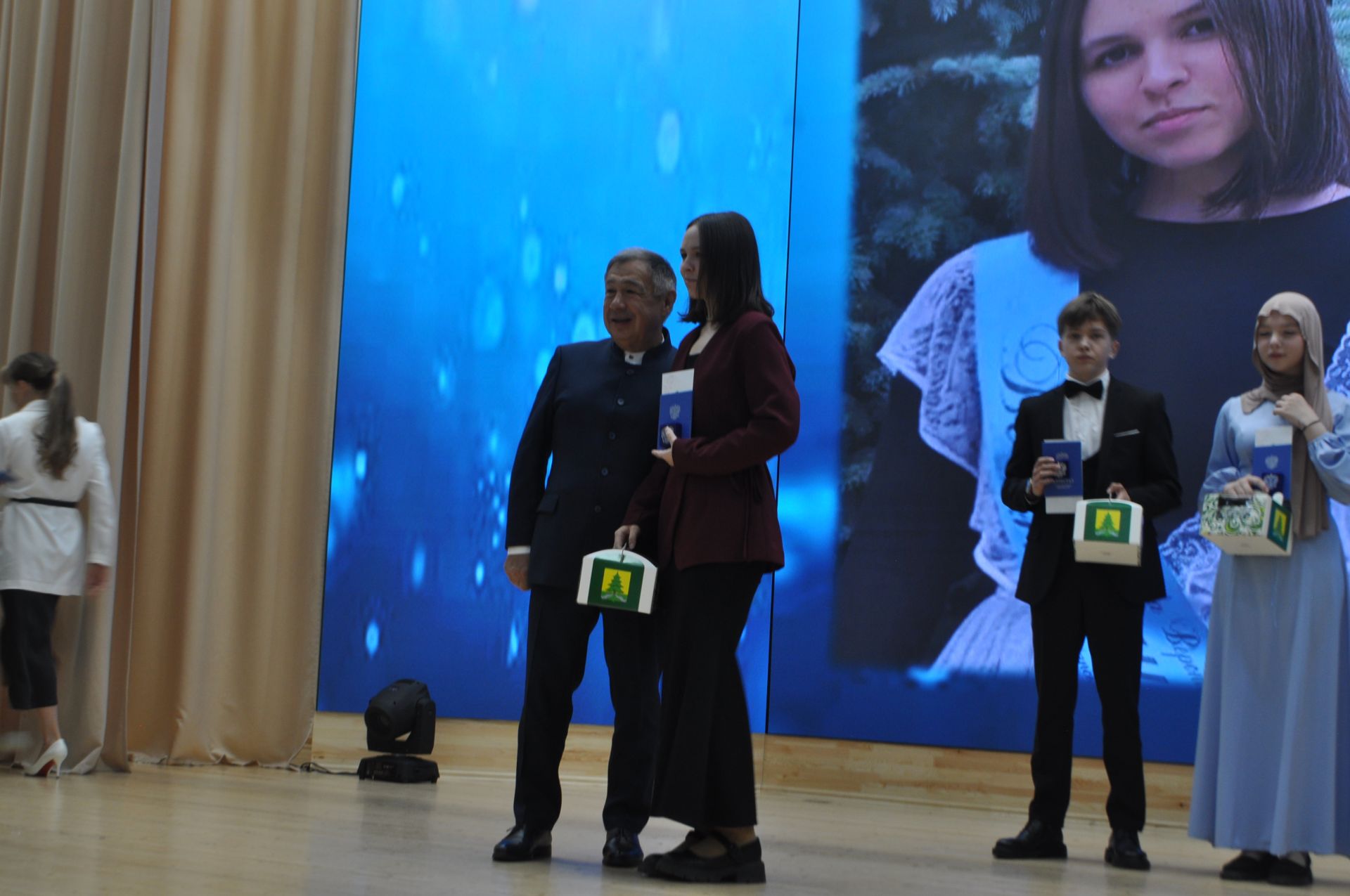 Районкүләм чыгарылыш кичәсе - 2026 /фотомизгелләр