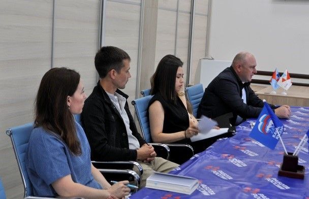 Вакансияләр ярминкәсе: эш кирәкме – биш куллап көтәләр
